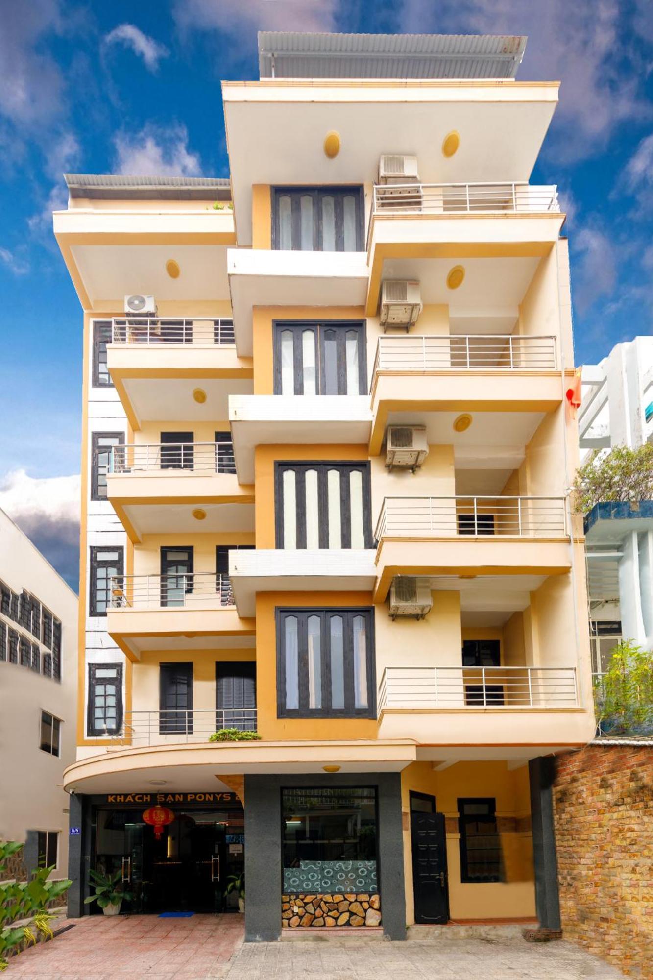 Ponys Hotel Nha Trang Exterior photo