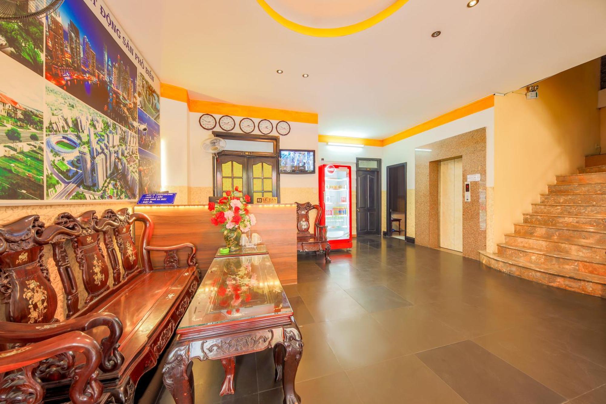 Ponys Hotel Nha Trang Exterior photo