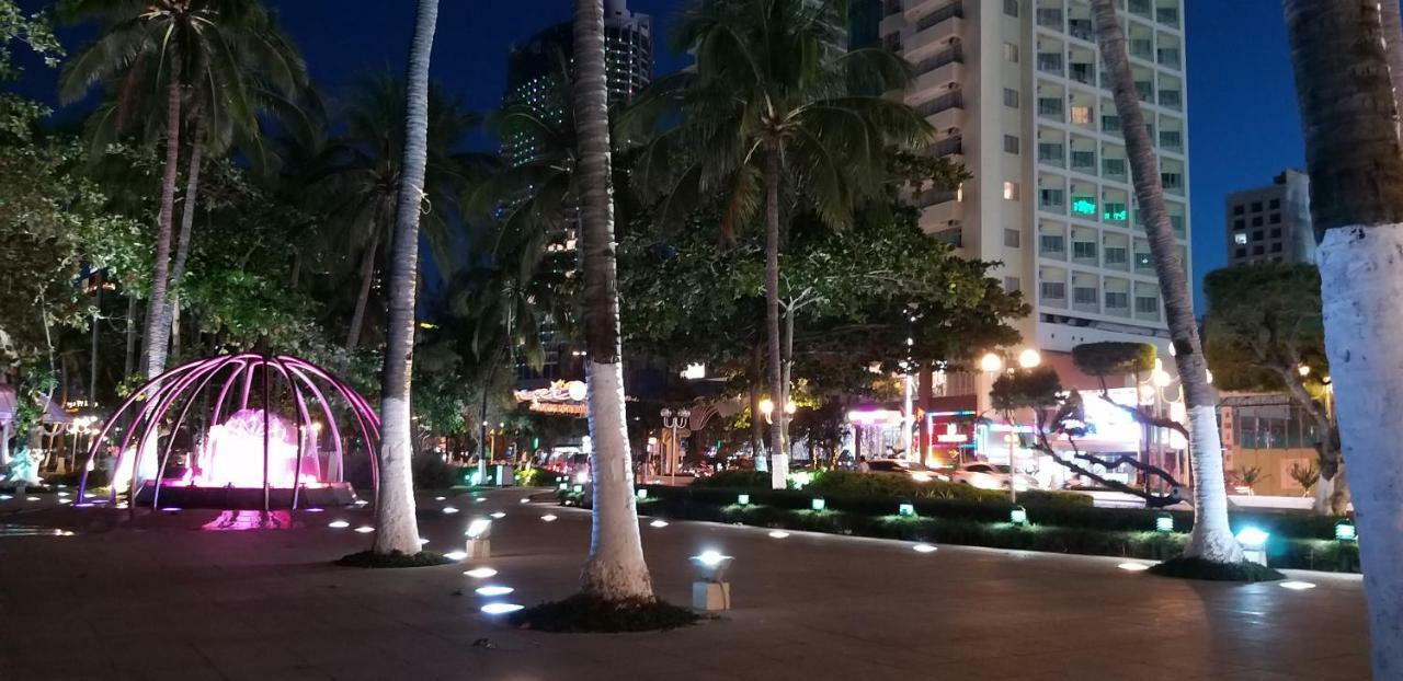 Ponys Hotel Nha Trang Exterior photo
